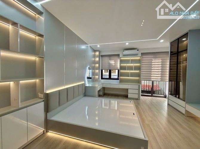 Bán PL Ba Đình, DT 71m2 x 7 tầng, MT 6m, đường ô tô tránh nhau kinh doanh, giá 2x tỷ - 1