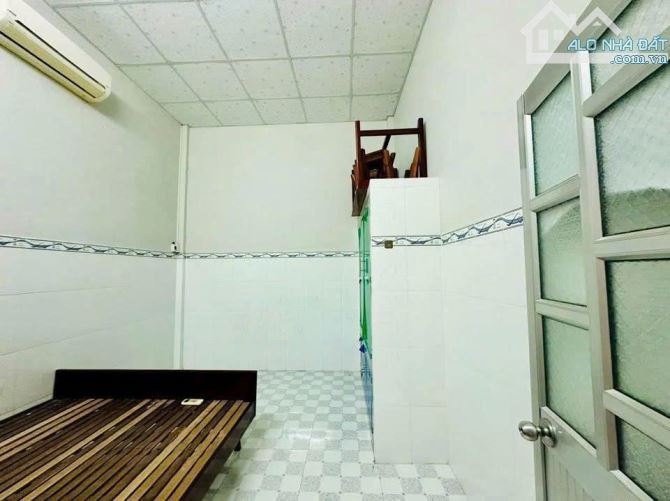 🔥BÁN GẤP NHÀ 95M2 Ở TÂN XUÂN TONE TRẮNG CÒN MỚI CỨNG GIÁ 750 TRIỆU - 1
