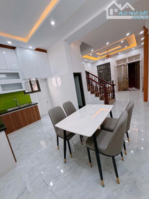 Bán nhà phố Lộc, DT 39m, MT 4m, nhà đẹp, Ngõ thông, hàng xóm Ngoại Giao Đoàn - 1