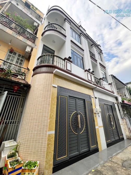 BÁN NHÀ ĐẸP KHU AN NINH NỘI THẤT CAO CẤP 5PN - CN48m2 - 1