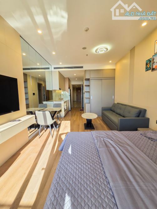 Cho Thuê Căn Studio Tòa ICon 40 Vừa Hoàn Thiện Mới Tinh, Cách Bãi Tắm Chỉ 400m. TP Hạ Long - 1