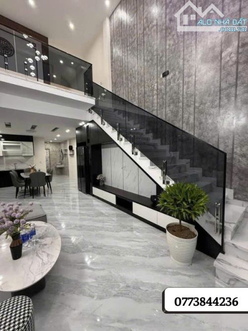 Bán gấp nhà đất chính chủ, sổ hồng riêng, sang tên trong ngày - 1