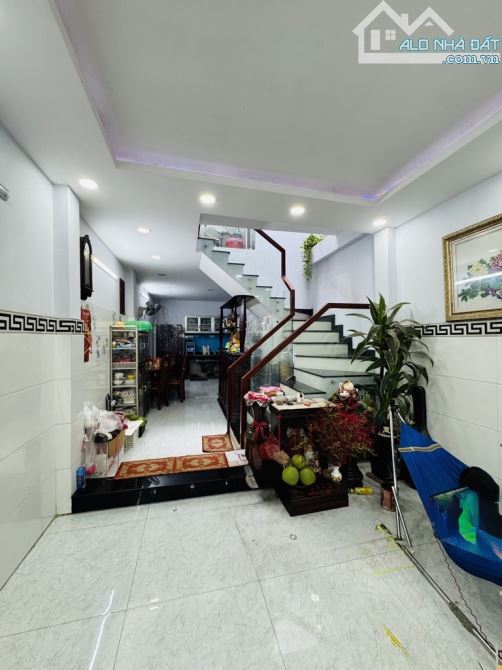 GIÁP QUẬN 6, ĐƯỜNG NHỰA 6M THÔNG - NHÀ ĐẸP 2 TẦNG, 4*18M, ĐA CÔNG NĂNG, CHỈ 7 TỶ 45 - 1