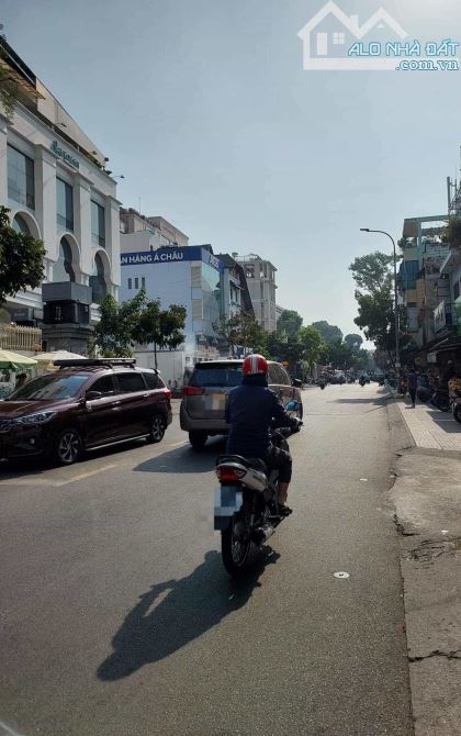 Ngay Vòng xoay Dân Chủ, HXH, CMT8, 35m2, 4 tầng hoàn công, khu đất ở, nhỉnh 6 tỷ - 1