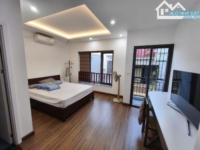 BÁN NHÀ PHÂN LÔ HOÀNG QUỐC VIỆT, ÔTÔ TRÁNH, KINH DOANH, 2 MẶT THOÁNG, 68M² NHỈNH 21 TỶ - 1
