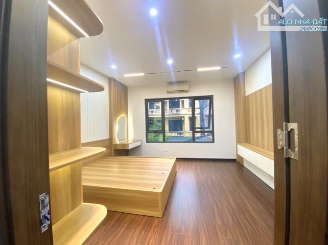 6TẦNG, THANG MÁY,  MẶT TIỀN RỘNG, NGÕ 23 XUÂN LA, TÂY HỒ - 1