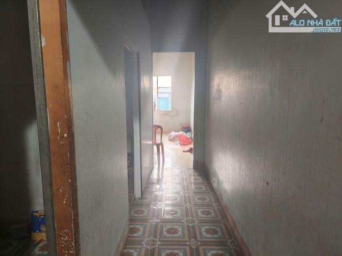 BÁN ĐẤT TẶNG NHÀ – MẶT TIỀN ĐƯỜNG NHỰA, HẺM 413 PHẠM VĂN ĐỒNG - 1