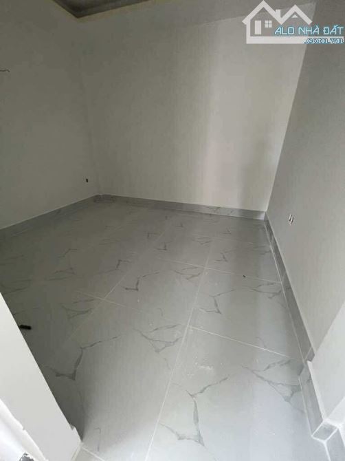 MTKD NGAY CHỢ HỒ TRỌNG QUÝ Q.6 - 64M2 : GIÁ 12 TỶ NHỈNH - 1