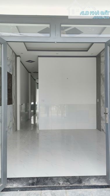 Nhà bán gần trung tâm hành chính 110m2 giá 1,6 tỷ đường oto sổ riêng vào ở ngay 2PN - 1
