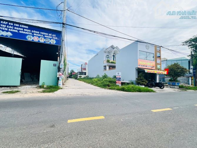 Bán đất 2 mặt tiền Phạm Thị Ngư gần đường Trường Chinh - 1