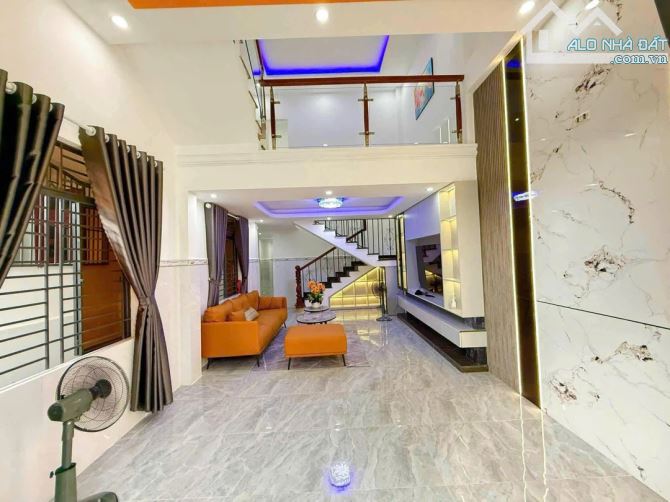 🏡 CHÀO BÁN NHÀ 2 TẦNG KIỆT Ô TÔ TÔN ĐẢN – DT 115,7M² – 5PN – GẦN ĐỦ TIỆN ÍCH - 1