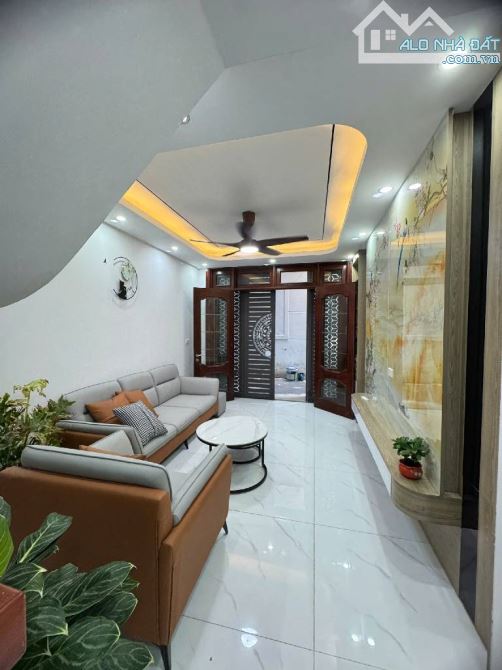 Bán nhà Mỹ Đình, 37m vuông đẹp, rất gần SVĐ Mỹ Đình - 1