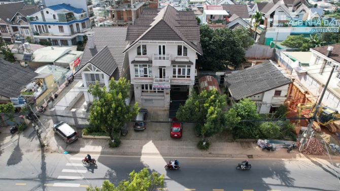 HOT. KHÁCH SẠN MẶT TIỀN SƯƠNG NGUYỆT ÁNH.337M2. NGANG 12M. 22PKD. GIÁ 40 TỶ THƯƠNG LƯỢNG - 1