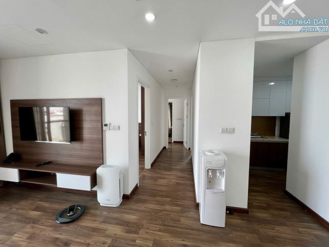 Cho thuê chung cư The Terra 83 Hào Nam, 115m2, 3 ngủ 2 vs. Nội thất 5 sao. 25tr/th - 1