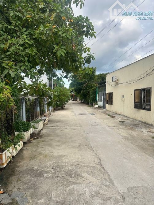 Đất hẻm ô tô 8m Lê Hồng Phong Phước Long dt 145m2 cách đường 28 chỉ 100m - 1