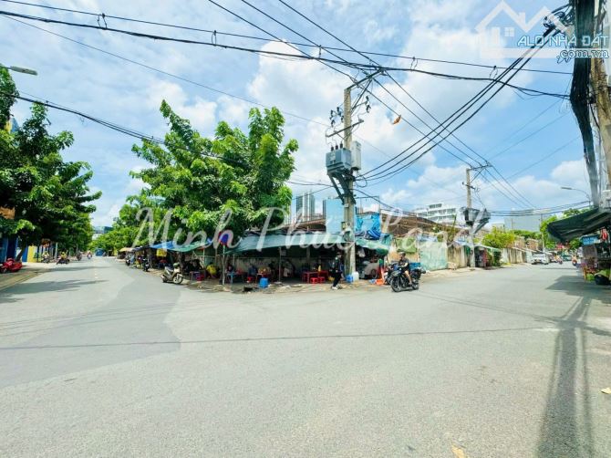 BÁN DÃY TRỌ ĐỐI DIỆN ĐẠI HỌC MARKETING - HẺM XE HƠI - 110M2 - NỞ HẬU - 1