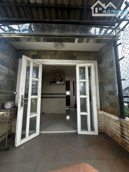 Bán nhà mặt tiền Nhật Tảo Quận 10 dt( 3.05 x 13m) giá 14 tỷ - 1