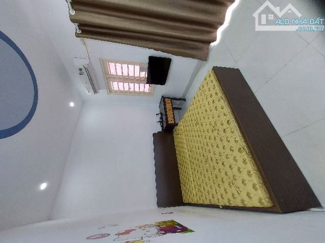 Bán nhà hẻm Lê Văn Lương P Tân Kiểng Quận 7. 33m2 - 1