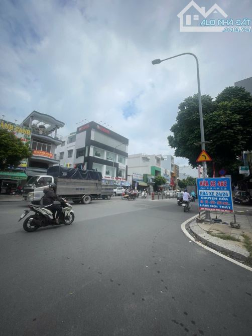 cho thuê nhà MT lũy bán bích 4x27 1 trệt 3 lầu vị trí siêu đẹp - 1