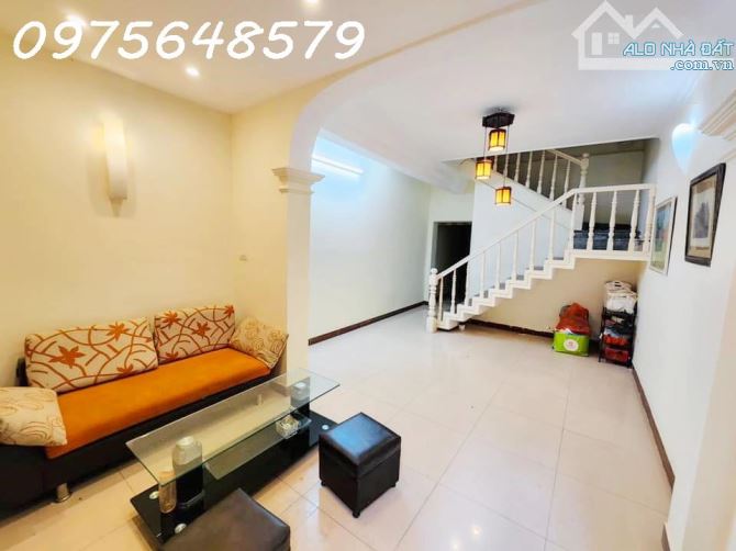 Bán nhà Chính Kinh 38m Mặt tiền rộng Tương lai mặt đường Giá cực sốc - 1