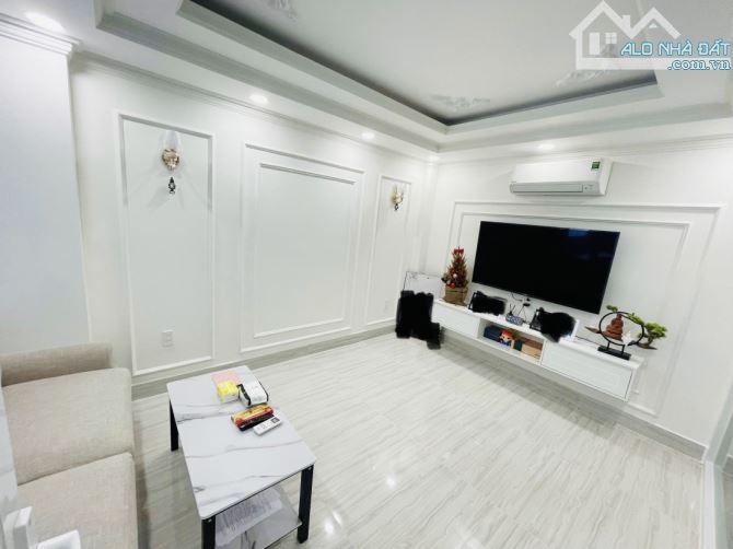 SIÊU PHẨM ĐẸP MỚI, SÁT MT ĐƯỜNG QUANG TRUNG GÒ VẤP, NỞ HẬU, 5 TẦNG, 38M2, 5.2 TỶ - 1
