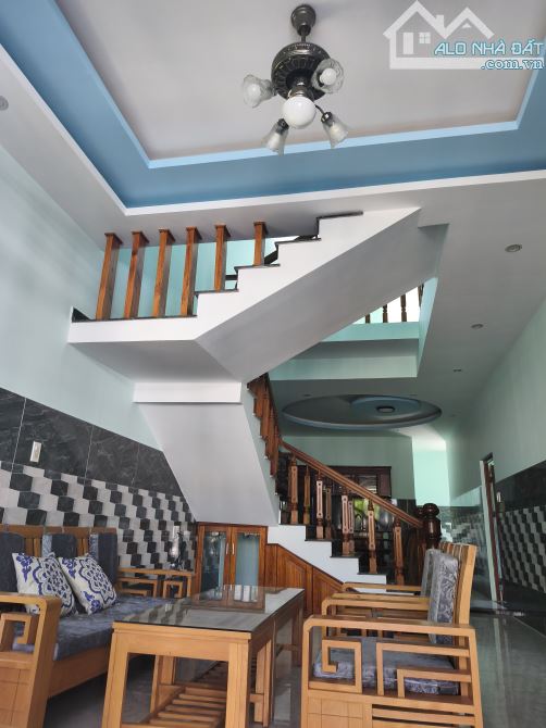 BÁN GẤP CĂN NHÀ DẠNG BIỆT THỰ – GẦN TRUNG TÂM HỘI AN 🏡  📍 Vị trí: Đường Nguyễn Tất - 1