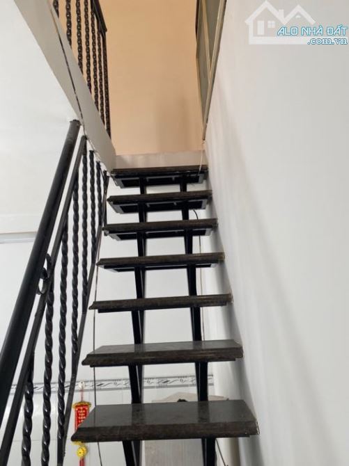 Bán nhà hẻm 85 Nguyễn Văn Quỳ P Tân Thuận Đông Quận 7. 17m2 - 1