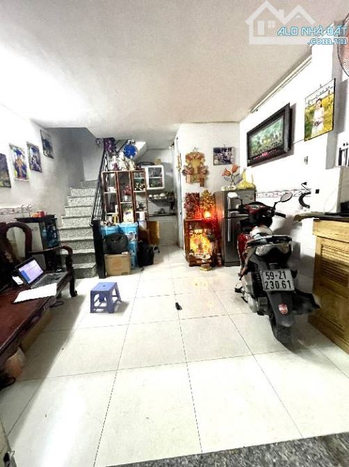 Bán nhà hẻm 257 Nguyễn Thị Thập P Tân Phú Quận 7. 19m2 - 1