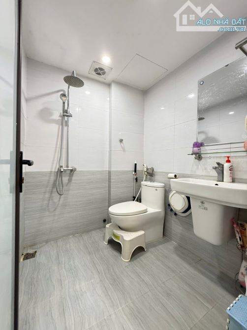 Bán nhà Cổ Nhuế 36m2*6T, lô góc, ngõ thông, ô tô đỗ cửa, dân trí cao, nhà đẹp 7.5 tỷ - 1