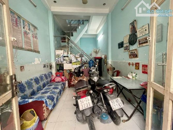 Bán nhà hẻm 793 Trần xuân Soạn P Tân Hưng Quận 7. 25m2 - 1