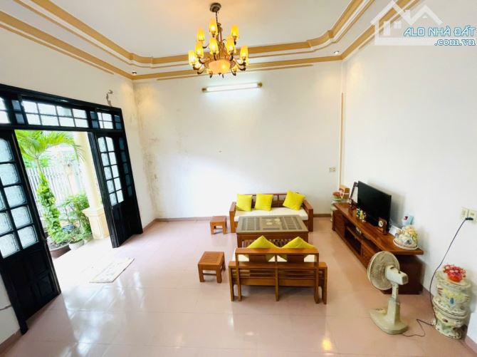 🏠🏠NHÀ 2 TẦNG KIỆT OTO PHAN CHU TRINH, TP HUẾ - 1