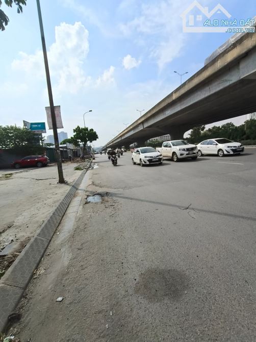 BÁN NHÀ MẶT PHỐ NGUYỄN XIỂN QUẬN THANH XUÂN-LÔ GÓC-DT 177M2 MT 16M-GIÁ 42.9 TỶ - 1