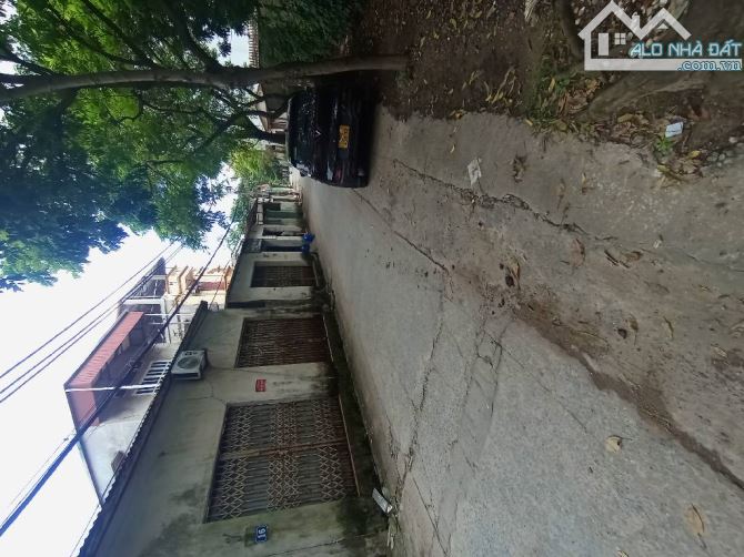 Tân phong phân lô ô tô đỗ cửa  mặt tiền rộng thoáng - 1