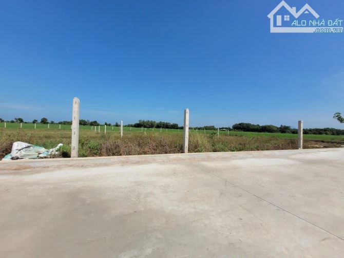 5x39 có thổ, gần cổng KCN. Đường bê tông. 350tr - 1