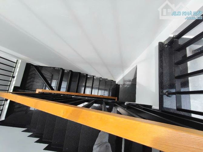 CẦN BÁN NHÀ HẺM XE HƠI THÔNG THOÁNG VÕ VĂN NGÂN, P. LINH CHIỂU, THỦ ĐỨC. 3TẦNG, 55M2, 7.2 - 1