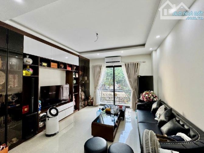 Bán nhà Cầu Bươu, Thanh Trì, Gara ô tô, 34m2, 6.99 tỷ(CTL) - 1