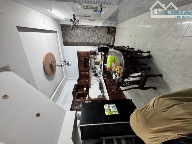 Bán nhà 113m² 4 tầng-Q12 Nguyễn Văn Quá-phòng cho thuê thu nhập hàng tháng- giá 8.5 tỷ. - 1