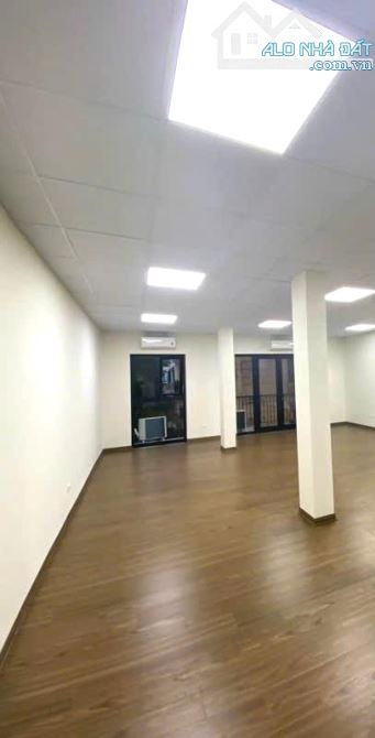 Nhà Trần Quý Cáp, Đống Đa, 54m2*6 Tầng, Mặt Tiền 6.6m, ga ra ô tô tránh, kinh doanh đỉnh - 1