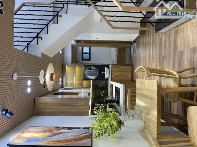 🏡 NHÀ 2 TẦNG – 2 mặt kiệt – Đổ Quang  , sát Nguyễn Văn Linh - 1