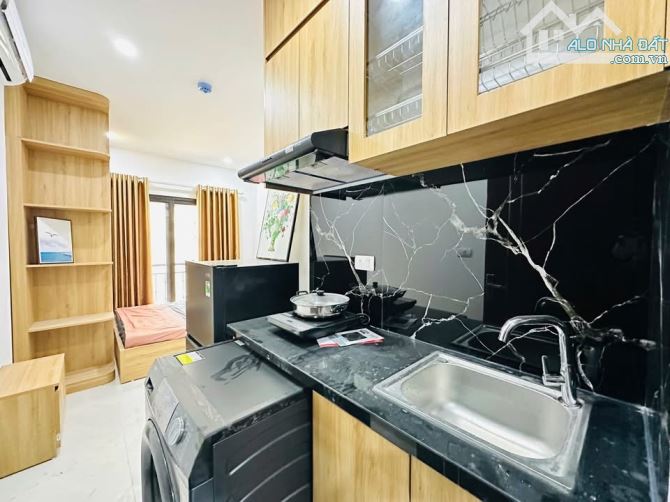 Khủng Long Dòng Tiền Đáng Chú Ý, Phố Trường Chinh, 80m2 x 7 tầng - 1