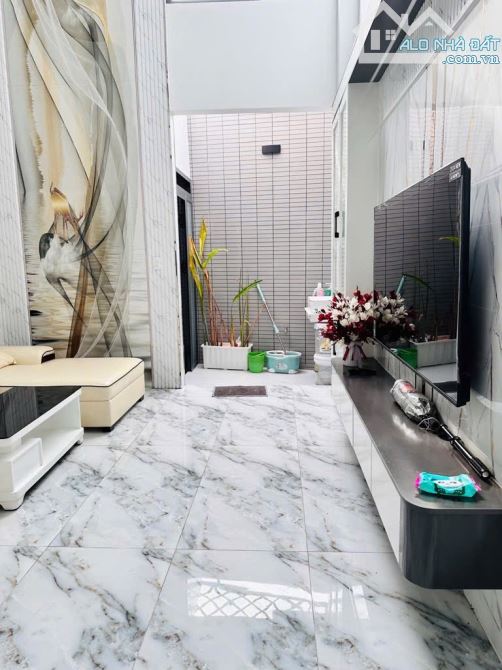 🔥Nhà 5 Tầng,đường TX47,phường THẠNH XUÂN Q12,dt:53m2 (4mx14m) đường 8m 💵 6,65tỷ. - 1