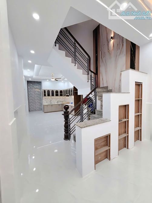 NHÀ MỚI 3 TẦNG – 60M² – 4x15M – HXH 6M – SỔ HỒNG HOÀN CÔNG ĐỦ - 1