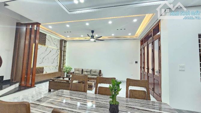 Bán nhà 5 tầng, full nội thất, trung tâm Phúc Lợi, diện tích 50m2, mặt tiền 4m, giá 6 tỷ+ - 1