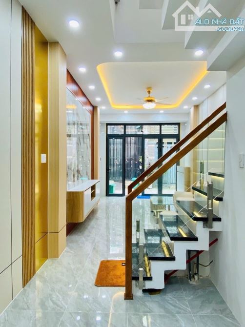 Nhà đẹp HXH Full nội thất 42m2 x 2 tầng sổ hồng chính chủ giá nhỉnh 5 tỷ - 1