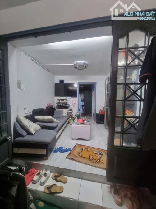 Nhà 4 tầng 3.5x8.5m 3PN 4WC 107/26 Đinh Tiên Hoàng 4.5 tỷ - 1