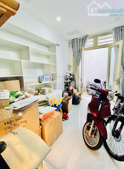 2.9tỷ, Bán nhà 2 tầng Bình Tân, giáp Tân Phú, 24m2- 2 Pn- Sổ hồng riêng - 1