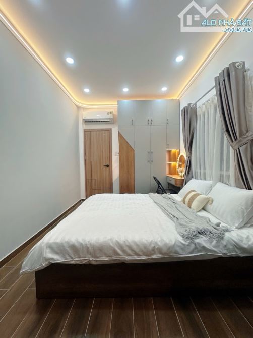 Nhà 2 tầng 3 phòng ngủ shr quận Gò Vấp đường Trương Đăng Quế Phường 3 không quy hoạch - 1