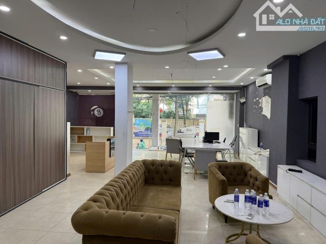 Cho thuê mặt bằng kd Lê Quang Đạo, Nam Từ Liêm, 120m2, mt 8m, 20tr - 1