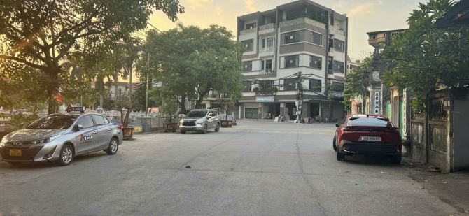 Bán đất có nhà cấp 4 trục chính  Khả Lễ  Võ Cường BN / DT 66m2 mặt 5,2m Giá 6,5 tỷ - 1