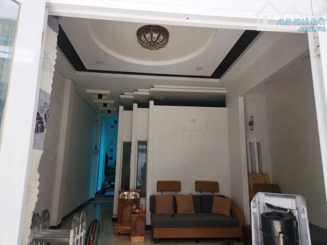 Nhà hẻm Liên Hoa Nha Trang dt 100m2 2pn 2wc giá chỉ 2ty7 - 1